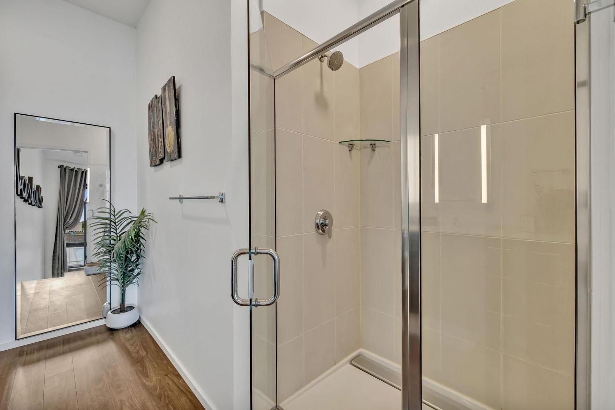 Holiday home - 920 South St Unit 210