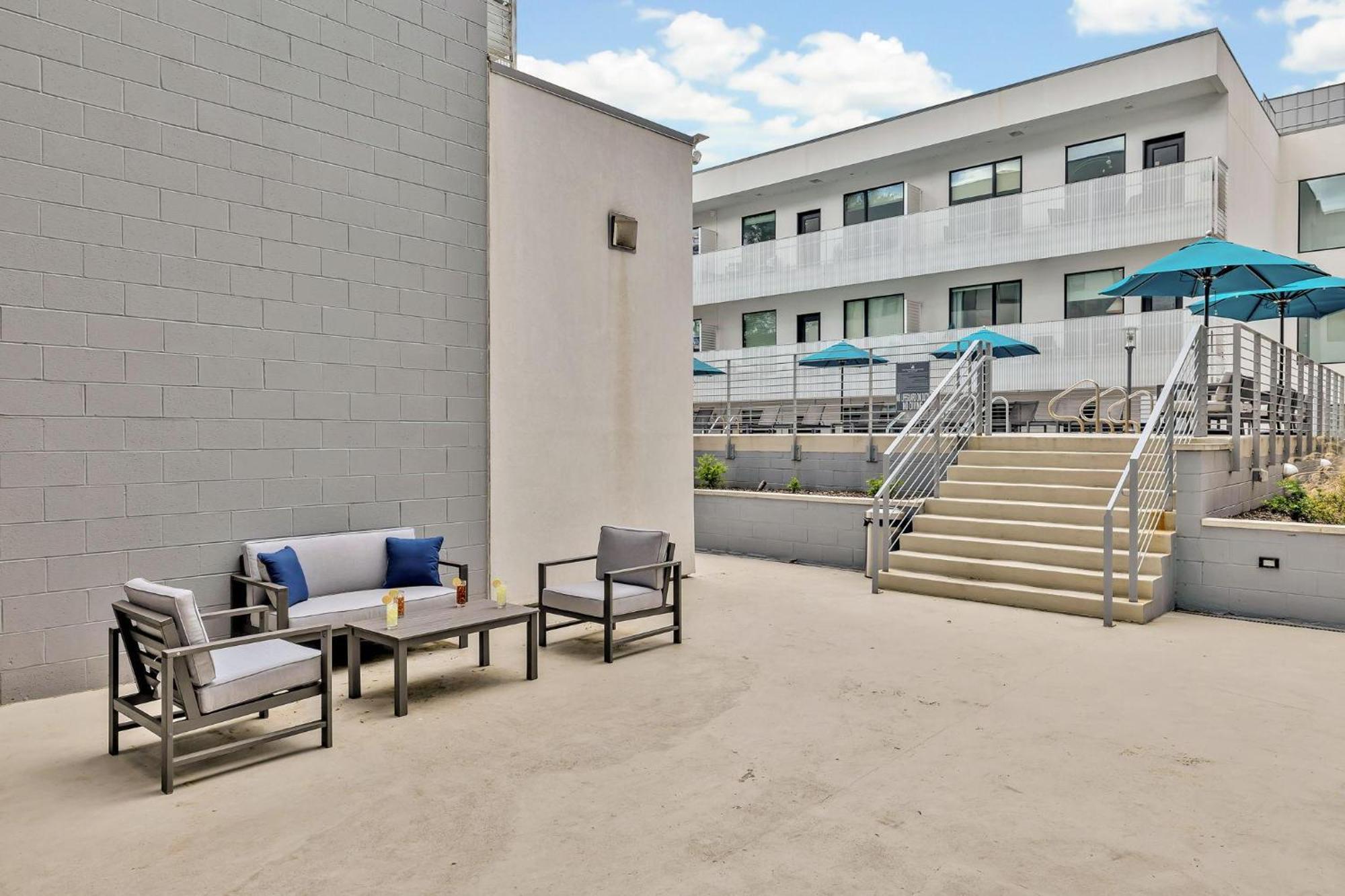 - 920 South St Unit 210 Holiday home Nashville